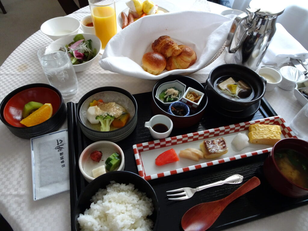 第一ホテル東京「プルミエールフロア」ルームサービス、和食