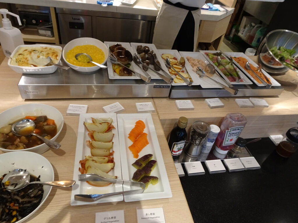 ホテル1899東京、HOTEL1899TOKYO、ホテル１階の日本茶専門カフェ「CHAYA1899TOKYO」、朝食ブッフェ、たまご料理・惣菜・野菜