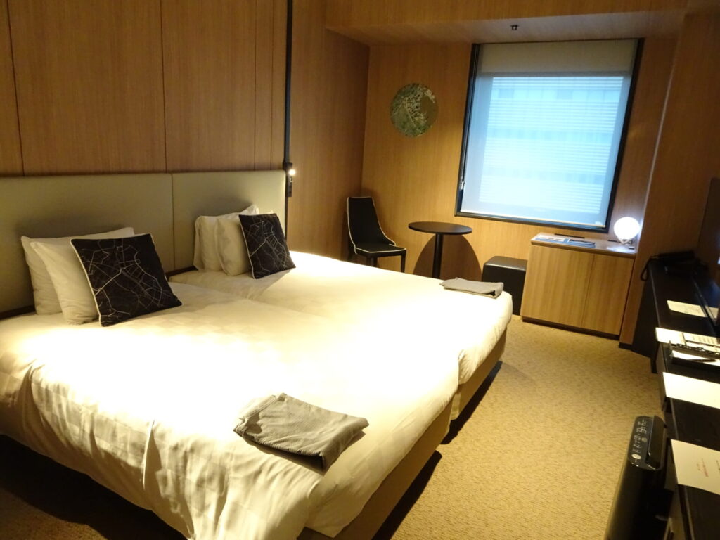 横浜東急REIホテル、１４階モデレートツイン、客室内設備