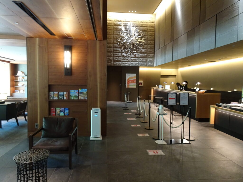 ソラリア西鉄ホテル札幌、１階フロントロビー