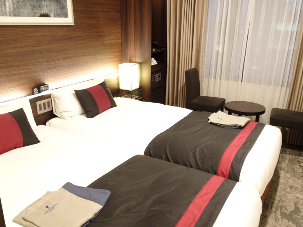 エスペリアホテル京都、S-PERIA HOTEL KYOTO、ハリウッドツインルーム(多機能シャワーブース)、客室内設備＆アメニティ