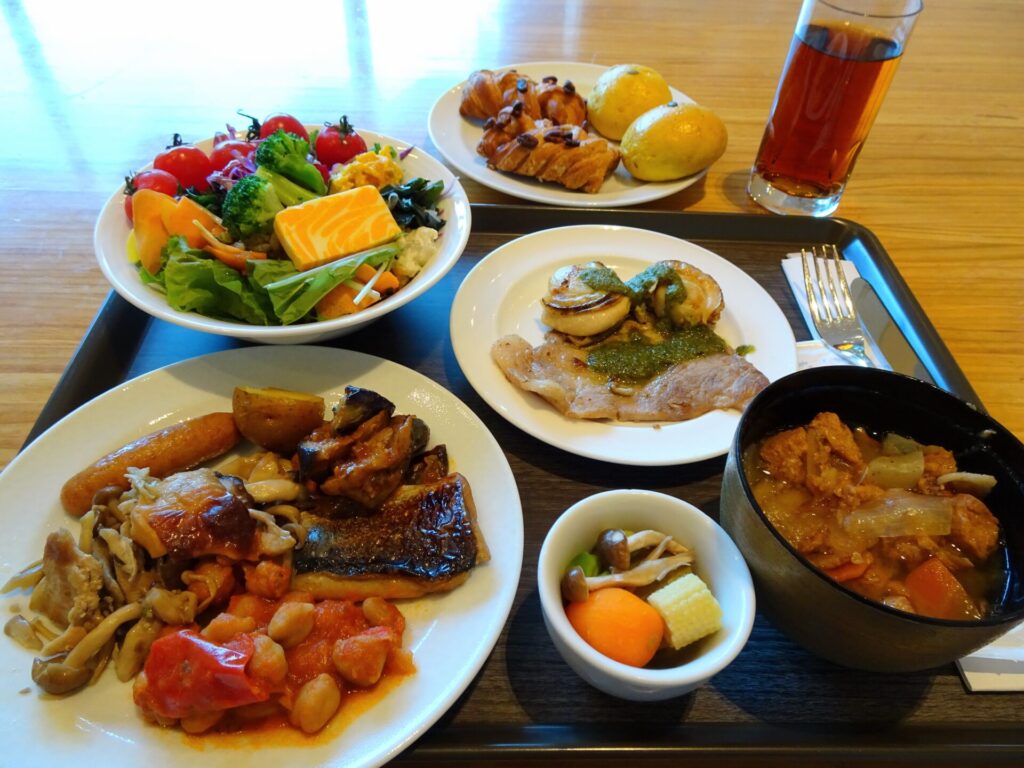 札幌パークホテル、SAPPORO PARK HOTEL、１階「テラスレストラン ピアレ」朝食ブッフェ