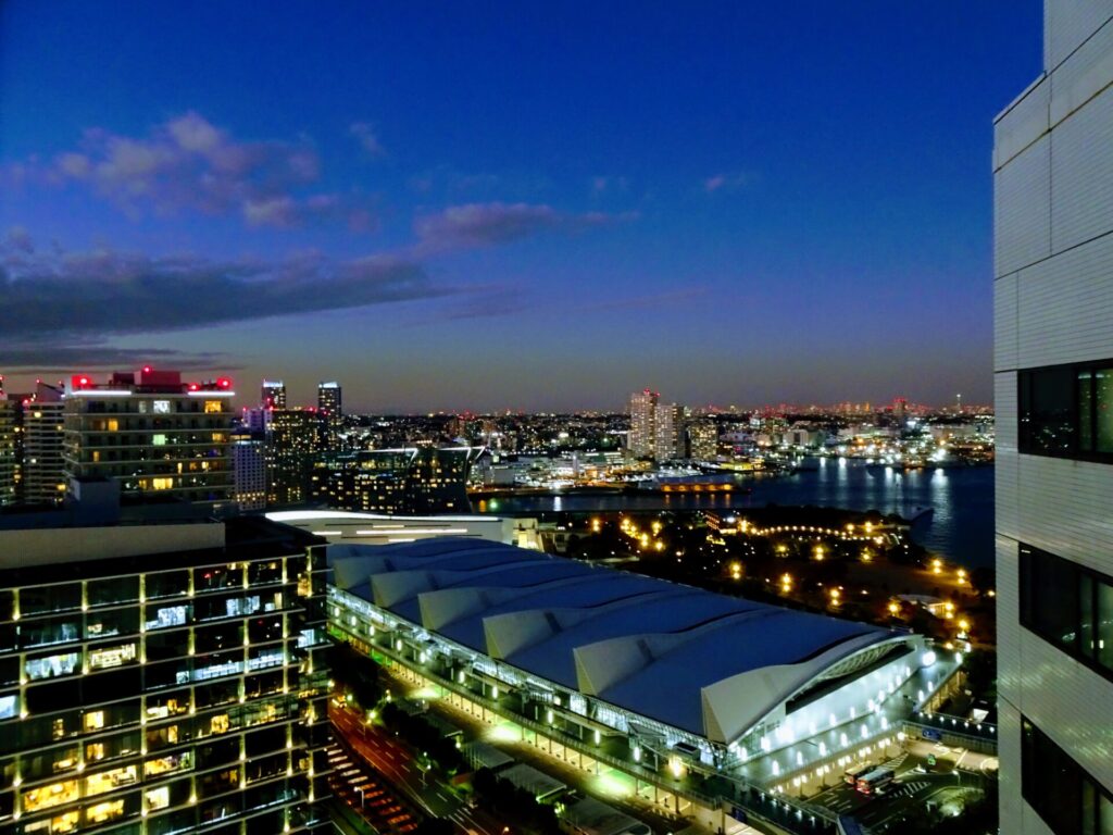 横浜ベイホテル東急、THE YOKOHAMA BAY HOTEL TOKYU、25階ベイクラブフロア ツイン シティビュー、眺望
