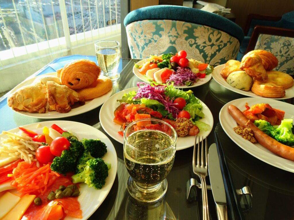 横浜ベイホテル東急、THE YOKOHAMA BAY HOTEL TOKYU、ベイクラブフロア、25階ベイクラブラウンジ、ラウンジ朝食