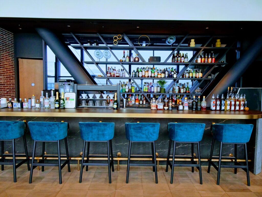 ザ・ゲートホテル横浜 by HULIC、THE GATE HOTEL横浜 by HULIC、12階Bar＆Lounge(バー＆ラウンジ)