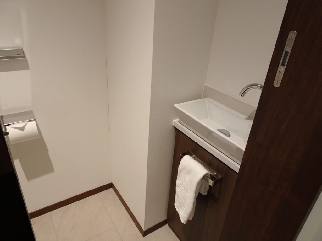 ザ・ゲートホテル横浜 by HULIC、THE GATE HOTEL横浜 by HULIC、Classy Twin、クラッシーツインルーム、客室内設備、トイレ