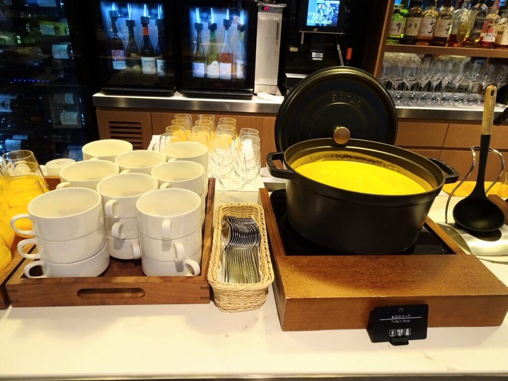 ザ・ゲートホテル横浜 by HULIC、THE GATE HOTEL横浜 by HULIC、1階「Anchor Grill Yokohama」朝食、スープ