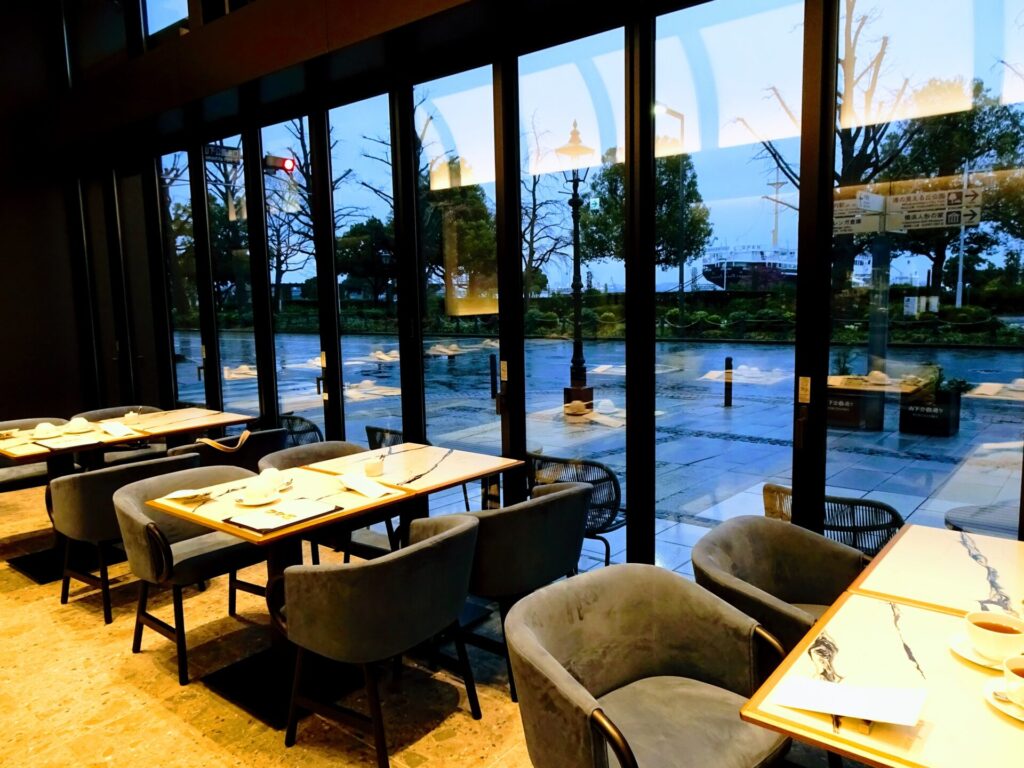 ザ・ゲートホテル横浜 by HULIC、THE GATE HOTEL横浜 by HULIC、1階「Anchor Grill Yokohama」朝食、雰囲気